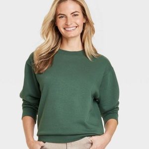 NWT Dark Fairy Green Relaxed Crew Neck Sweatshirt
